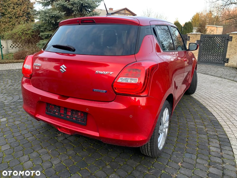 Suzuki Swift 1.2 SHVS Premium Plus - 5