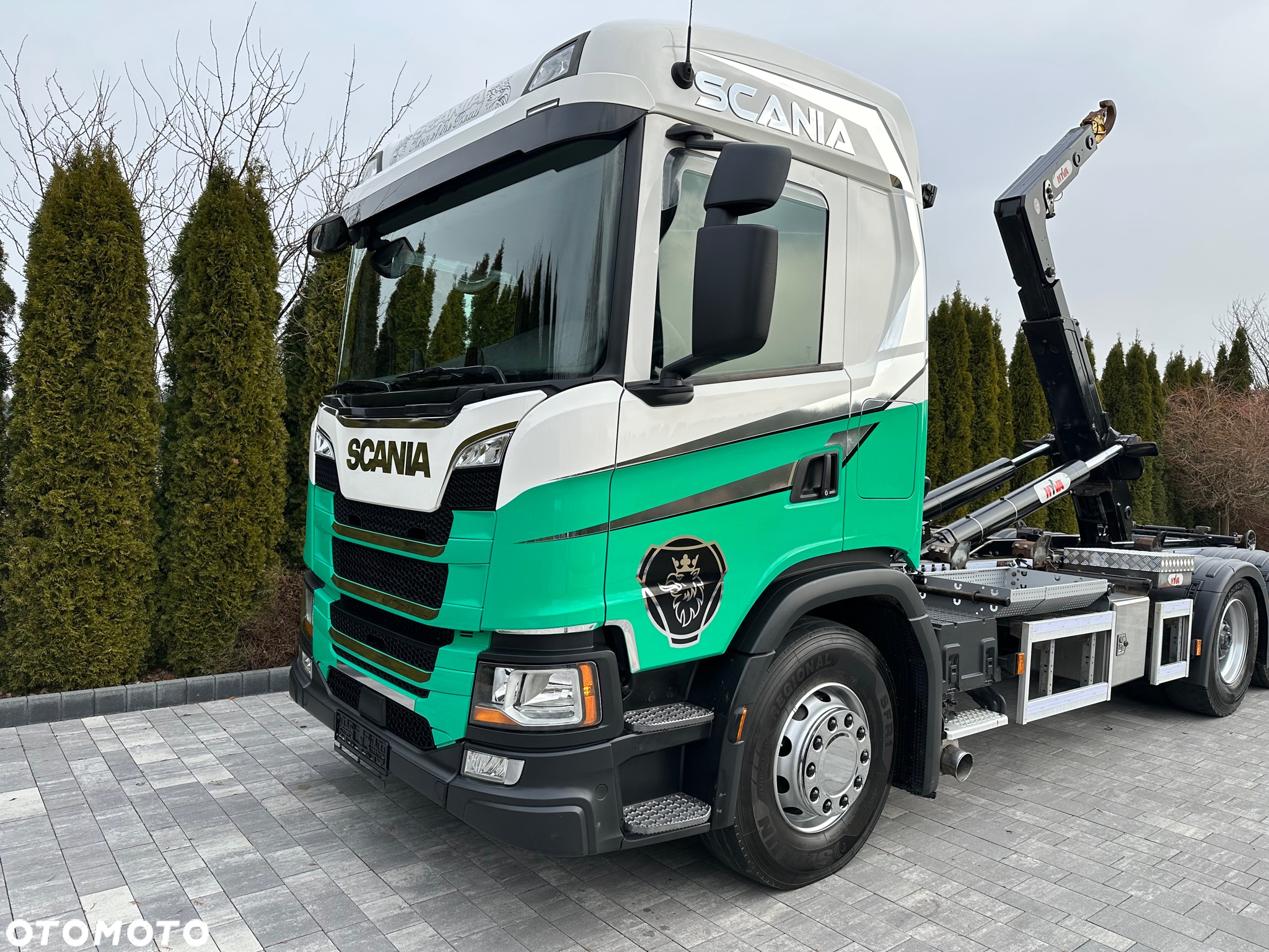 Scania / G450 / 6X2 / HAKOWIEC / HYVA 22.60.SK  / Oś-SKRĘTNA-PODNOSZONA / - 22