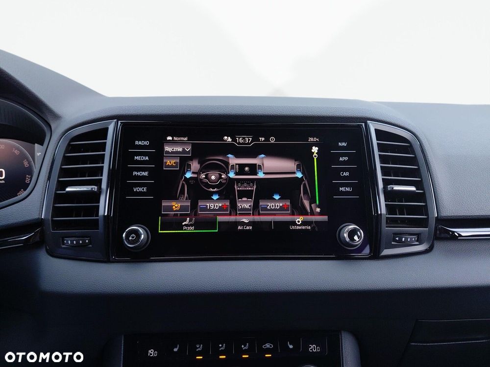 Skoda Karoq 1.5 TSI ACT Sportline DSG - 32