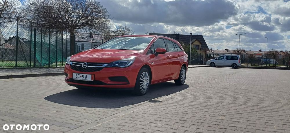 Opel Astra 1.6 D Start/Stop Dynamic - 3
