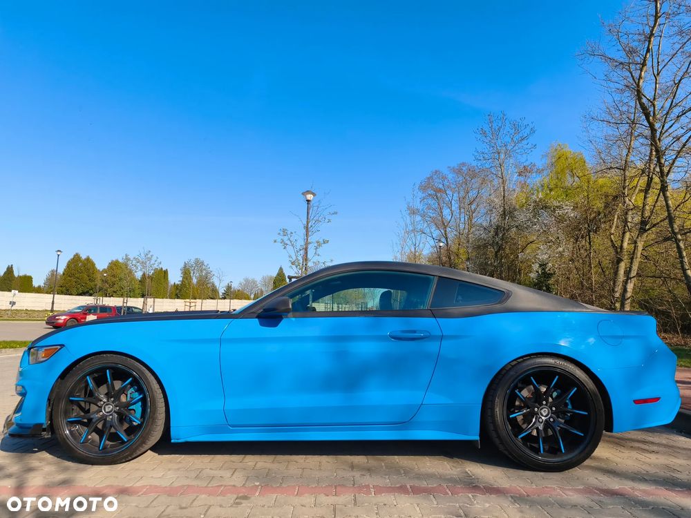 Ford Mustang 3.7 V6 - 3