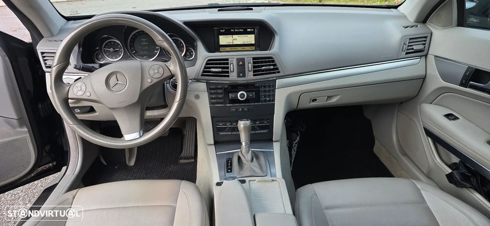 Mercedes-Benz E 250 CGi Elegance BlueEfficiency - 3