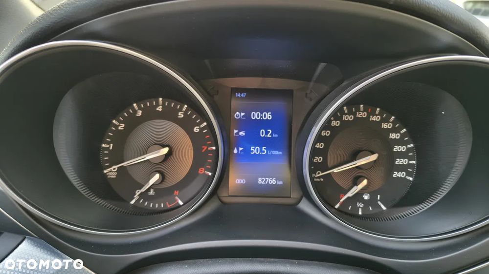 Toyota Avensis 1.8 Active MS - 1