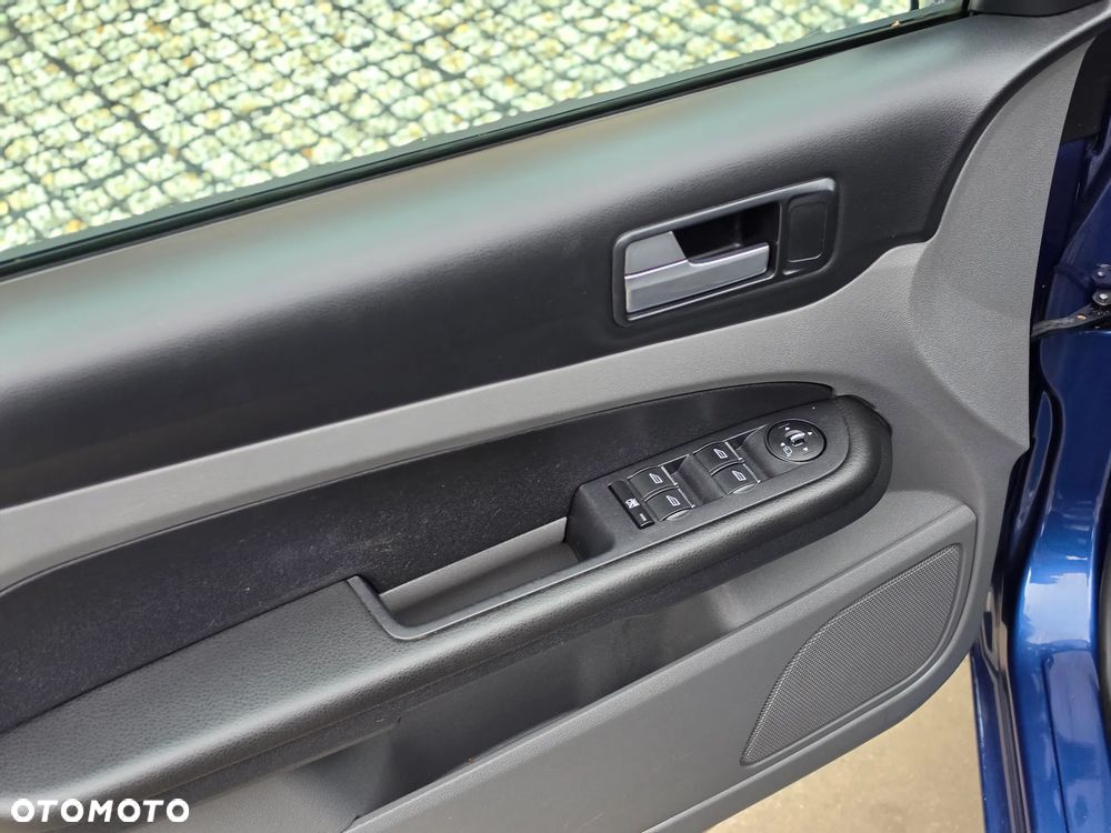 Ford Focus - 20