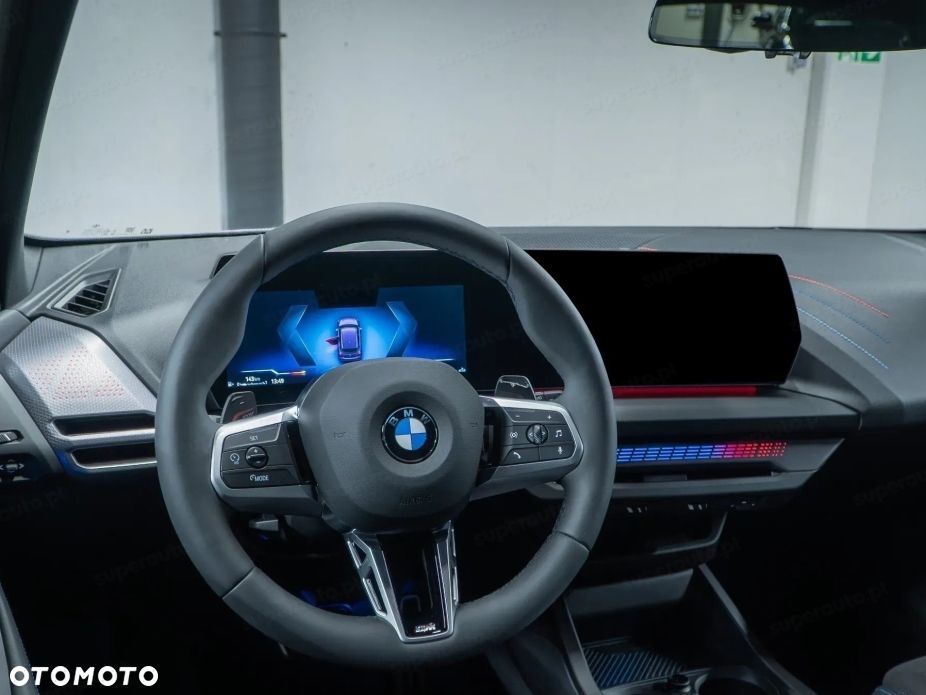 BMW Seria 1 120 mHEV - 11