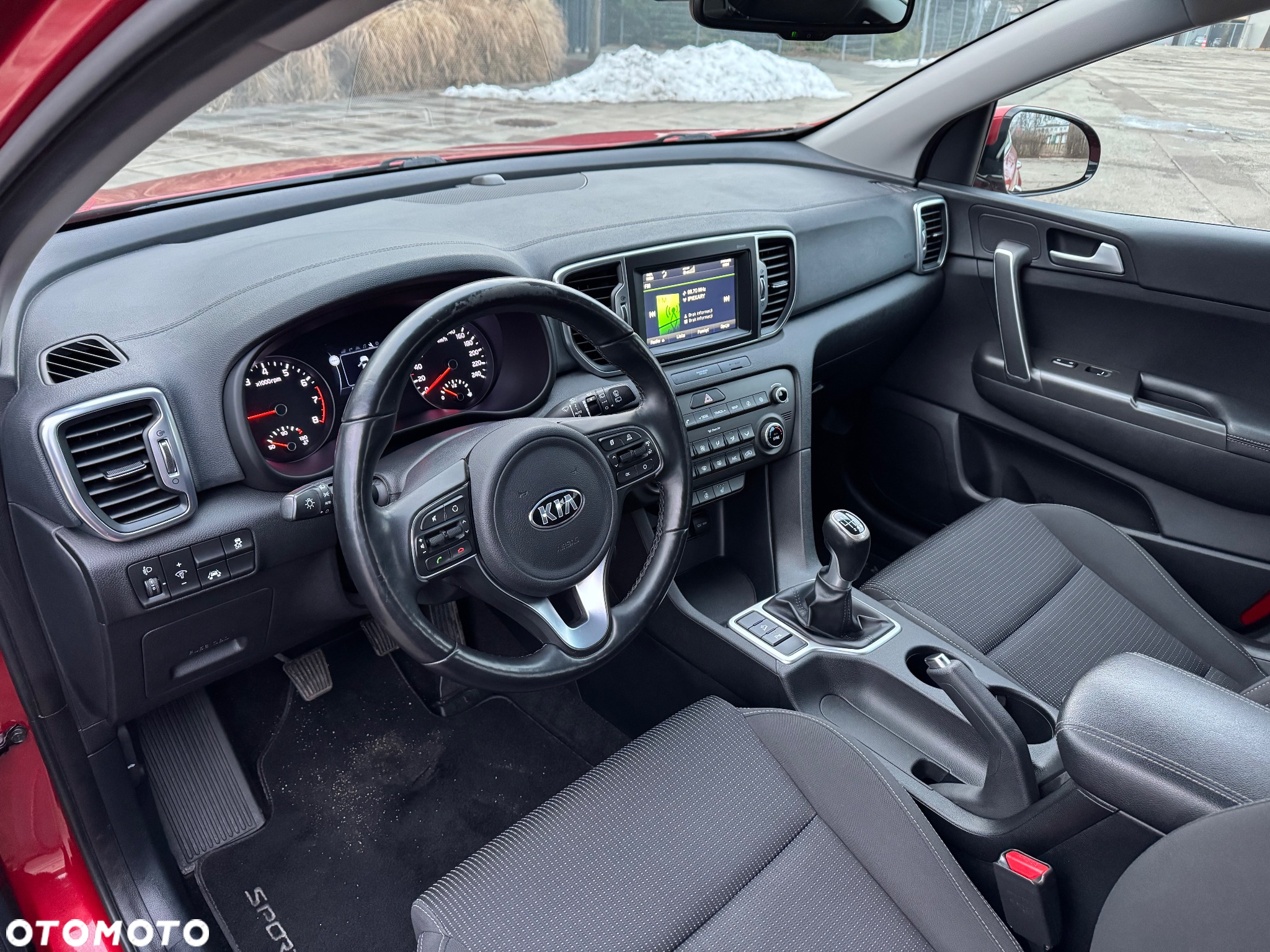 Kia Sportage 1.6 GDI Black Edition 2WD - 23