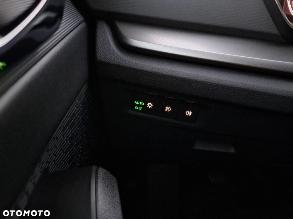 Skoda Octavia 2.0 TDI Ambition - 11