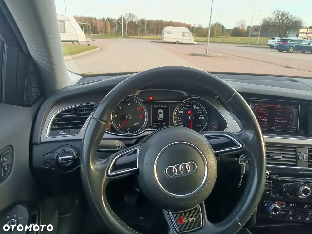Audi A4 Limousine 2.0 TDI - 16