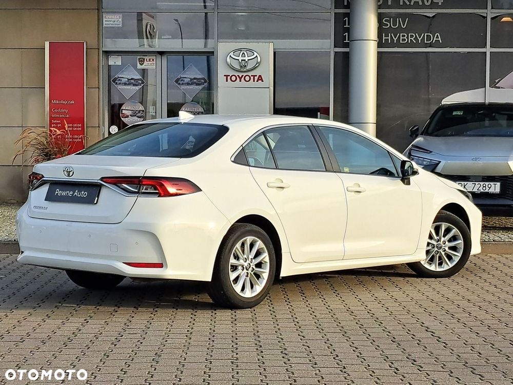 Toyota Corolla - 5