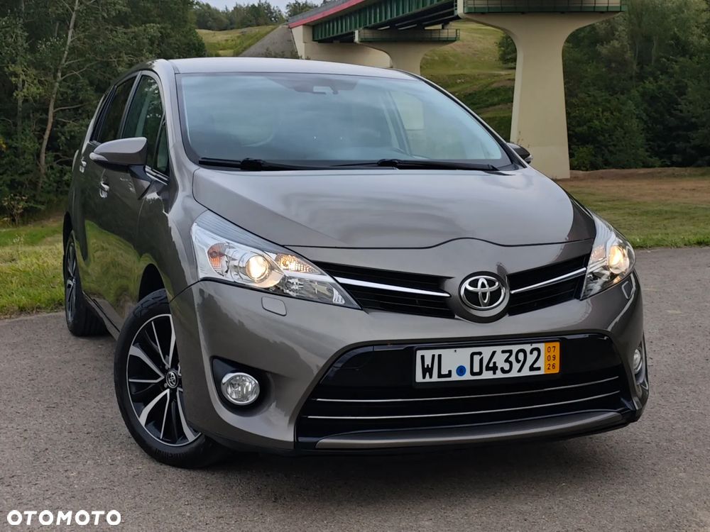 Toyota Verso 1.8 7-Sitzer Executive - 30
