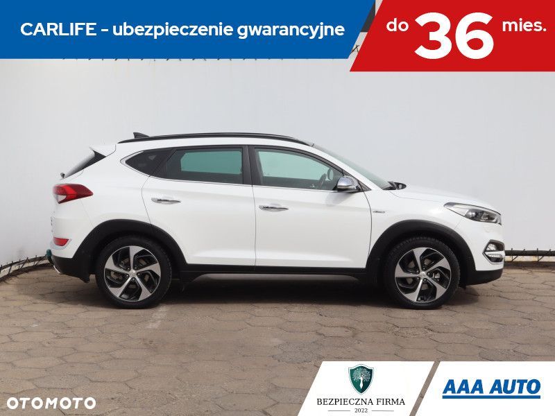 Hyundai Tucson - 8