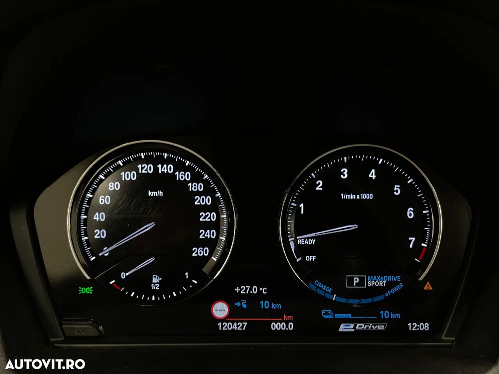 BMW X1 xDrive25e xLine - 35