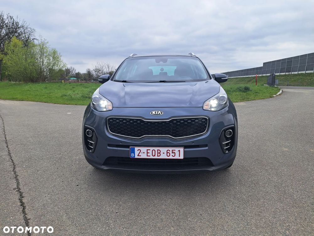 Kia Sportage 2.0 CRDI 4WD Automatik Dream-Team Edition - 36