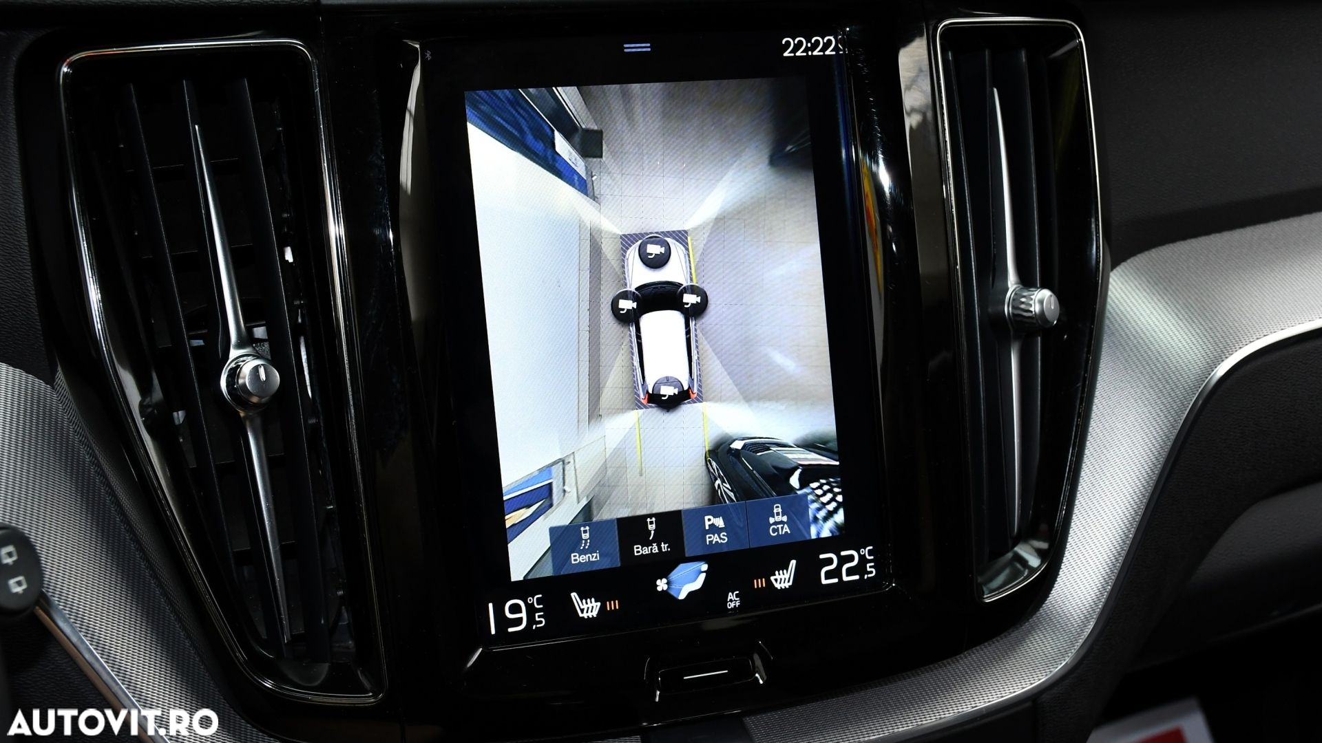 Volvo XC 60 B5 D AWD Geartronic RDesign - 17