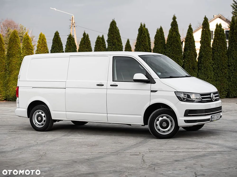 Volkswagen Transporter - 2