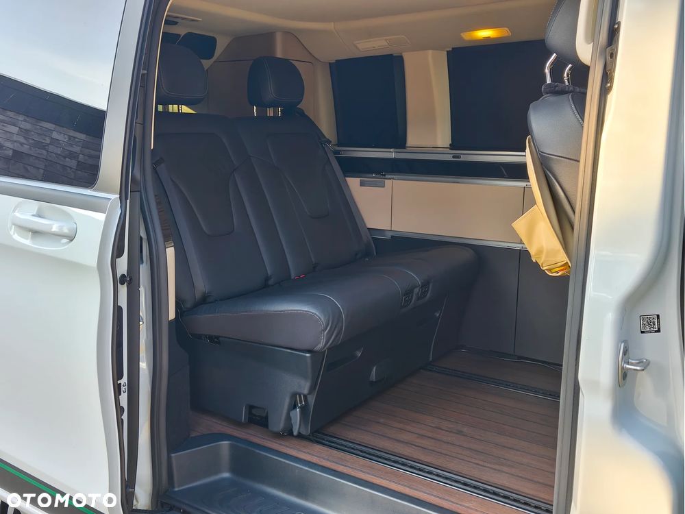 Mercedes-Benz Klasa V - 18