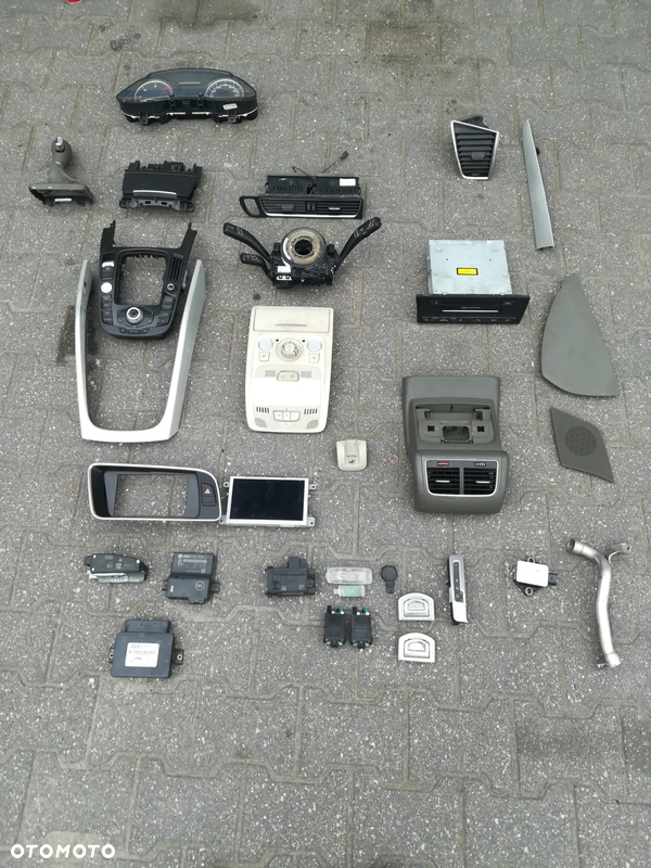 LICZNIK, PANEL MMI, MANETKA, TAŚMA ZWIJAK AUDI Q5 8R