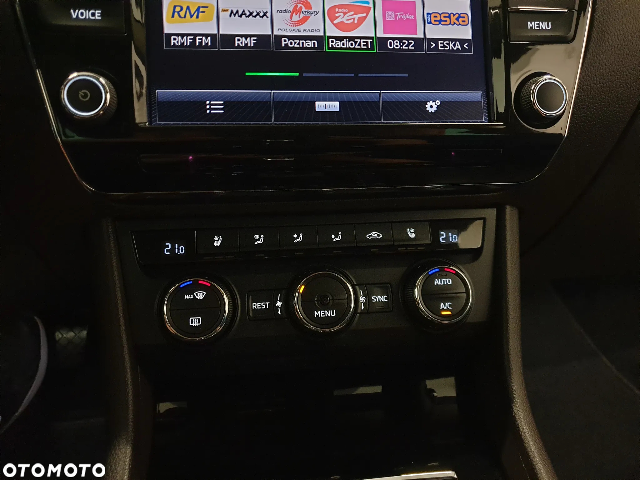Skoda Superb 2.0 TDI 4x4 L&K DSG - 31