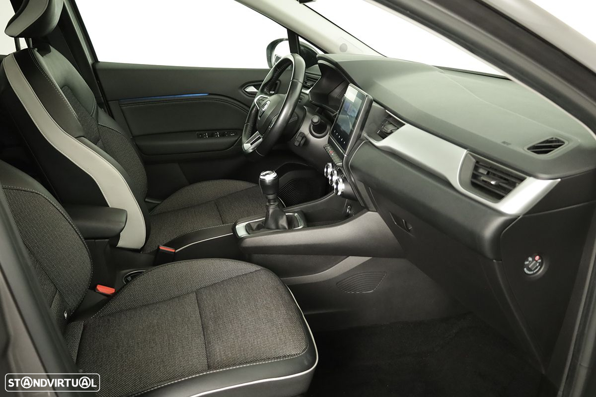 Renault Captur 1.0 TCe Techno Bi-Fuel - 23