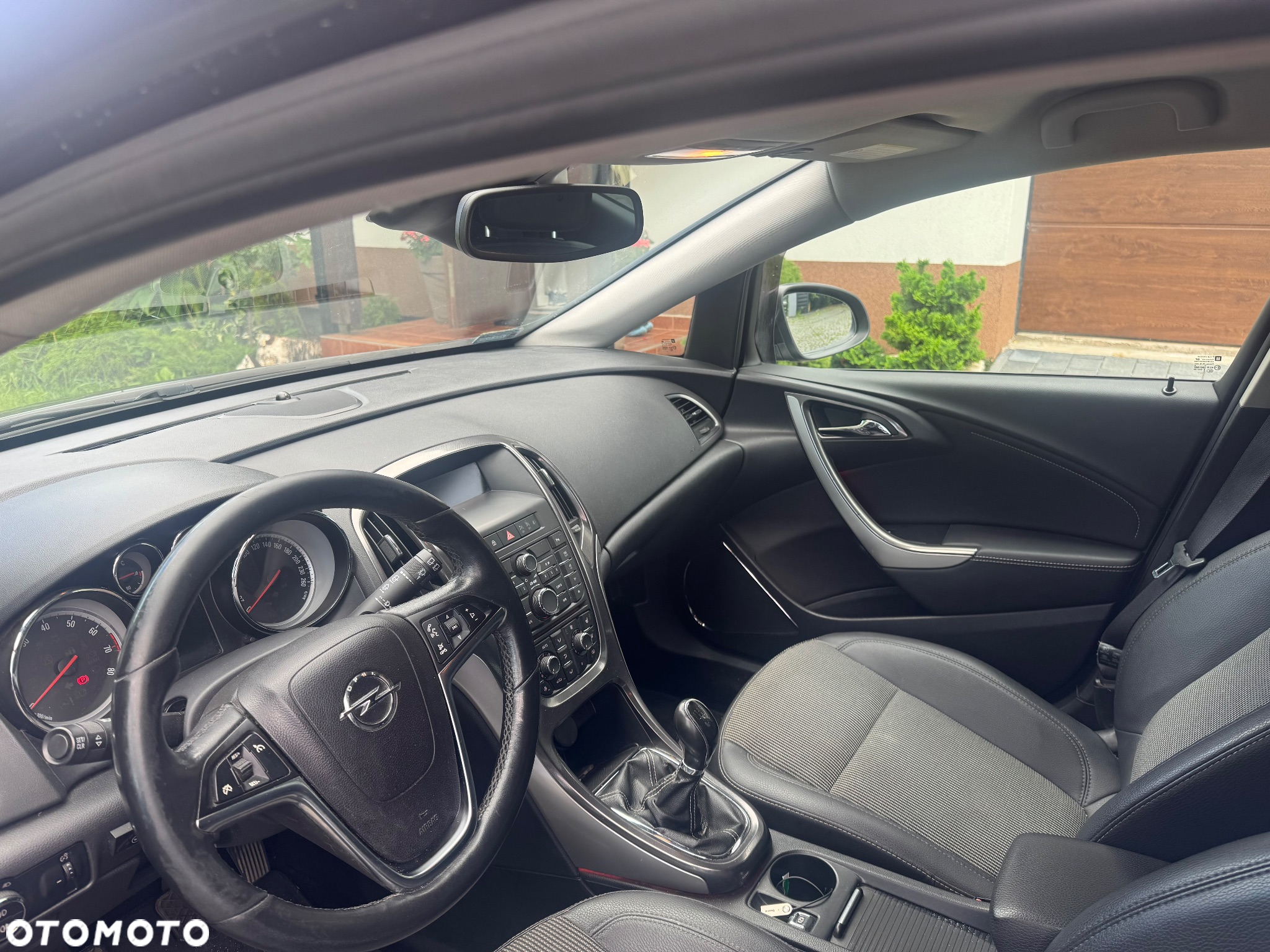 Opel Astra IV 1.4 T Cosmo S&S - 19