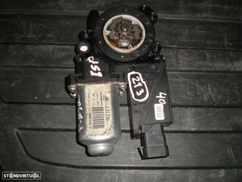 Motor Elevador Vidro 13173073 400708G OPEL CORSA C 2004 FE OPEL CORSA C 2004 1.2I16v 75CV 0P FE - 2