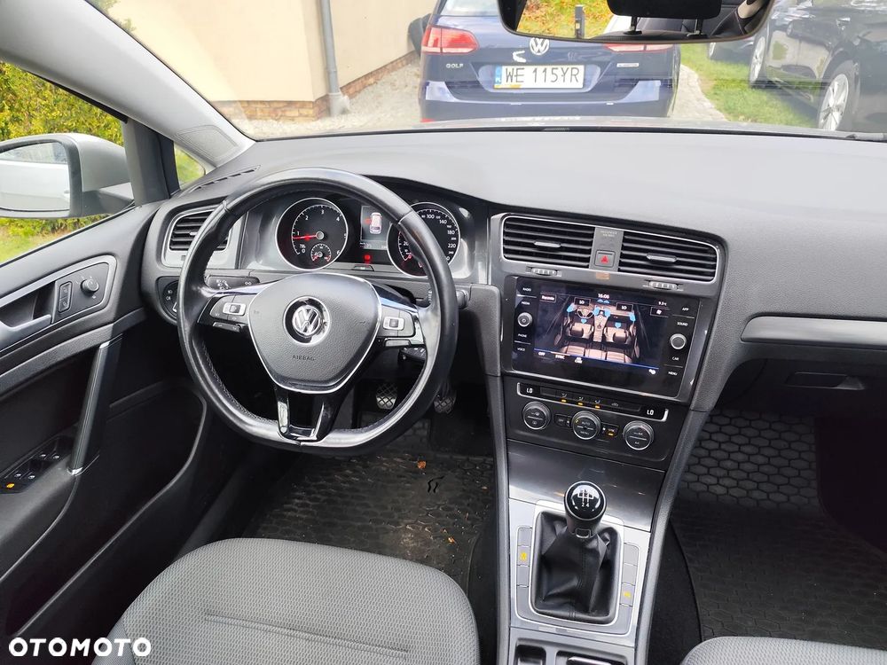 Volkswagen Golf Variant 1.6 TDI BMT Comfortline - 12