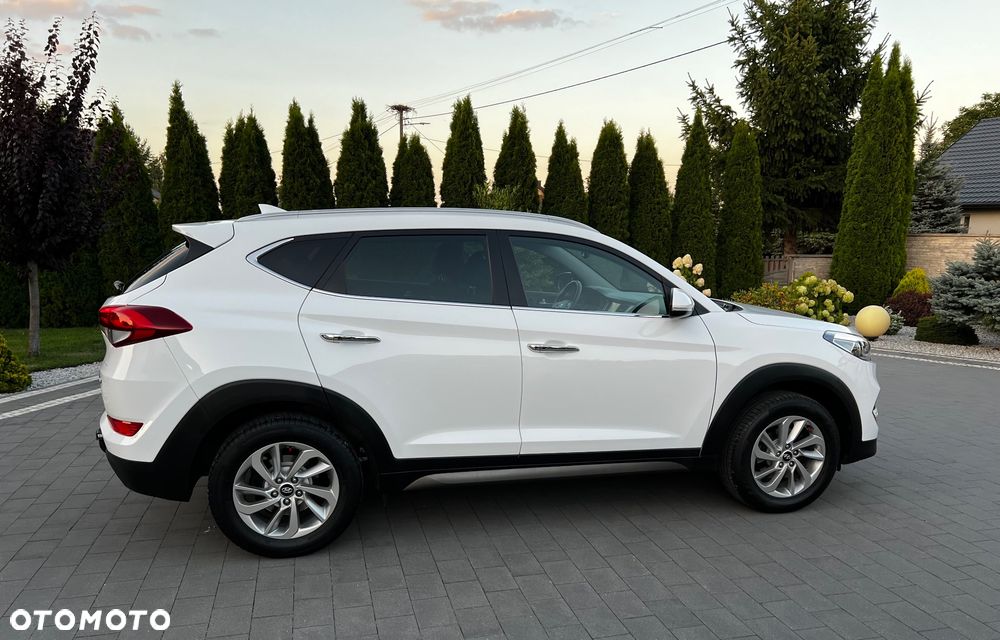 Hyundai Tucson blue 1.6 GDi 2WD Navi - 9