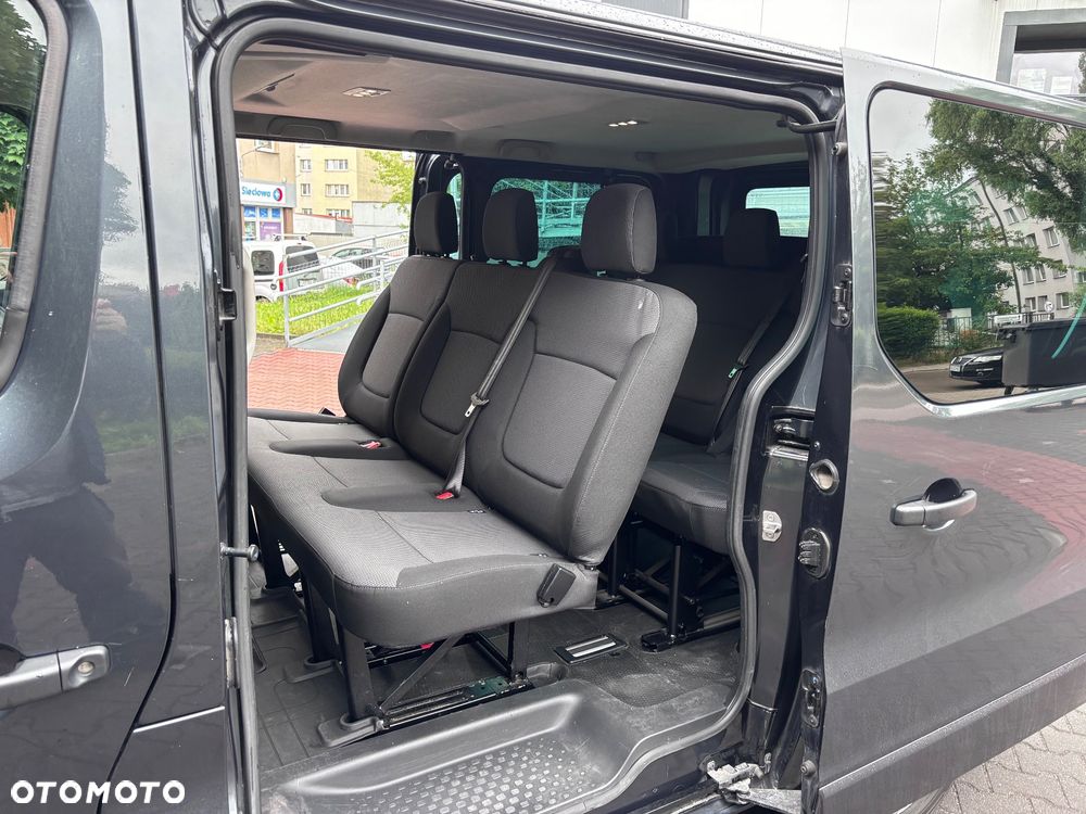 Renault Trafic 2.0 dCi EDC - 12