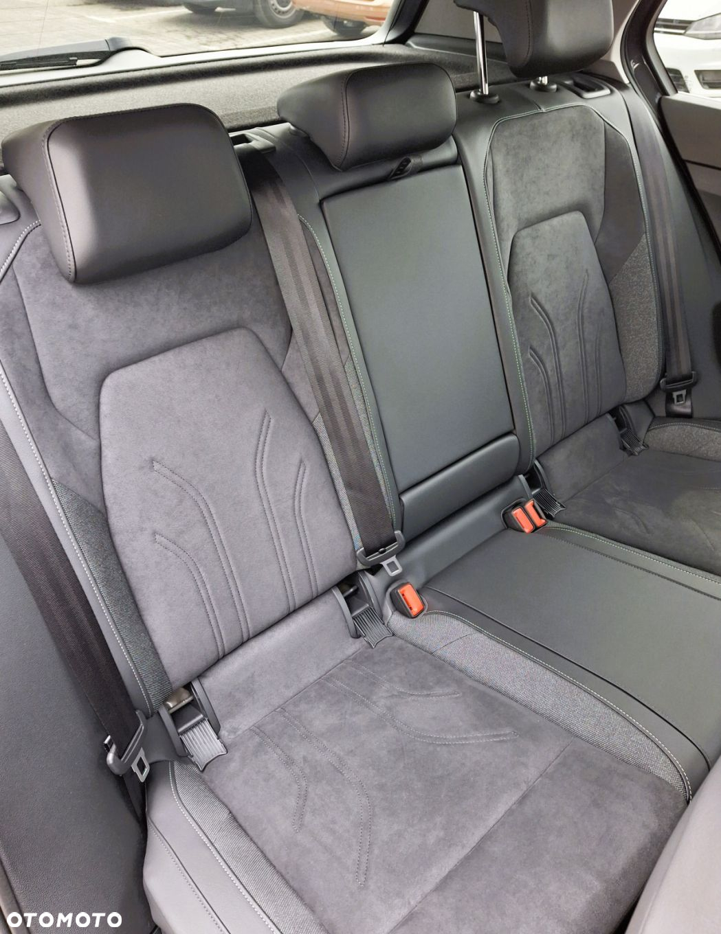 Volkswagen Golf - 18