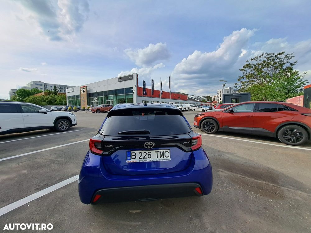 Toyota Yaris - 8