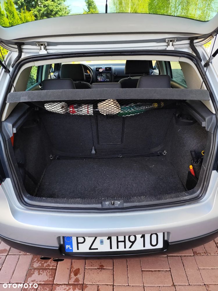 Volkswagen Golf 2.0 TDI DPF GT Sport DSG - 15