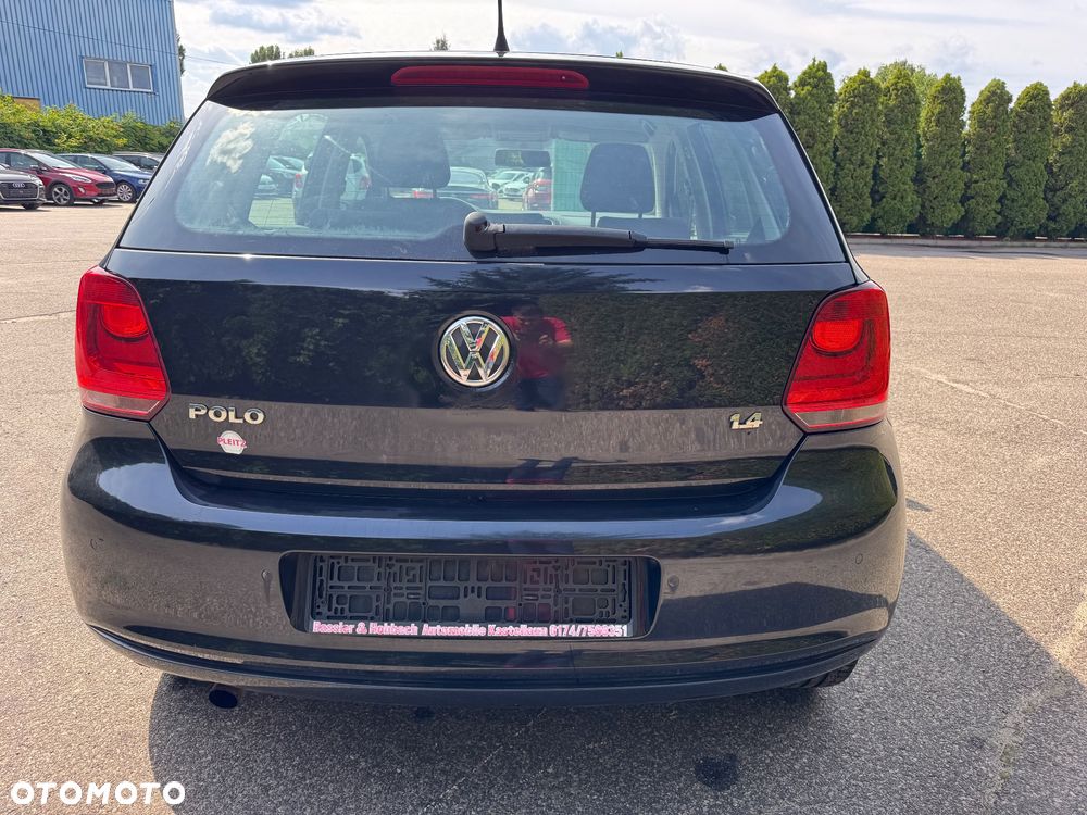 Volkswagen Polo 1.4 FSI Highline - 5