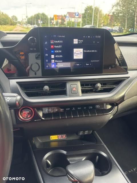 Lexus UX 250h F Sport 2WD - 7