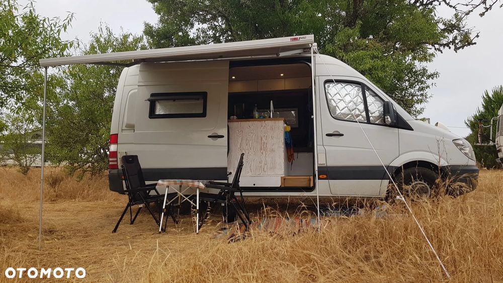 Mercedes-Benz Sprinter - 5
