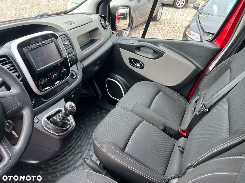 Renault Trafic - 14