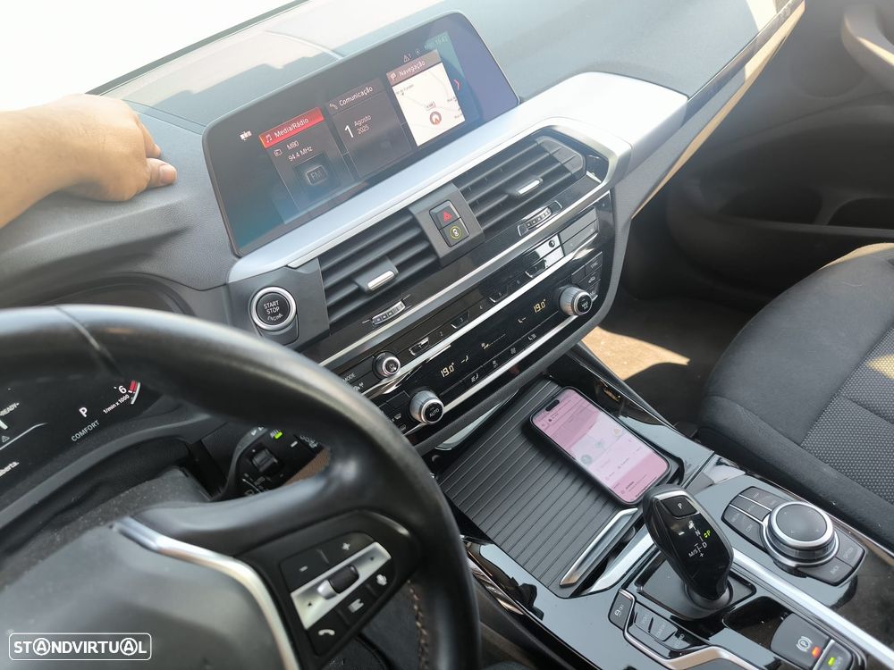 BMW X3 18 d sDrive Advantage Auto - 9