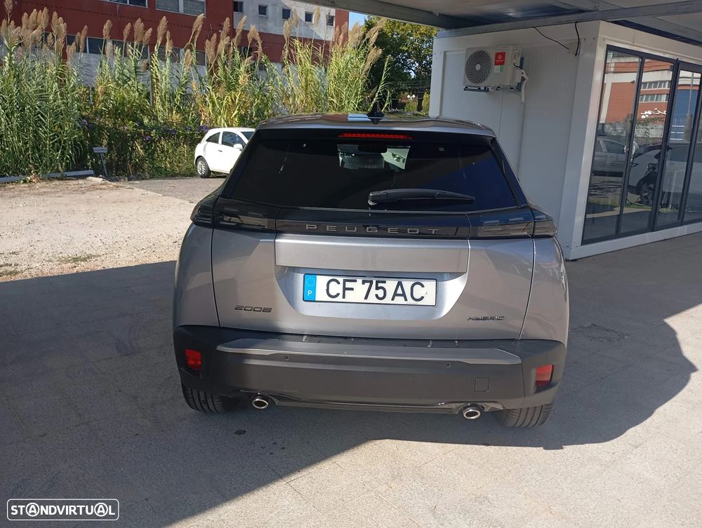 Peugeot 2008 - 5