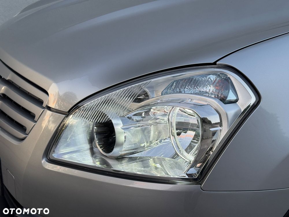Nissan Qashqai+2 2.0 dCi DPF acenta - 13