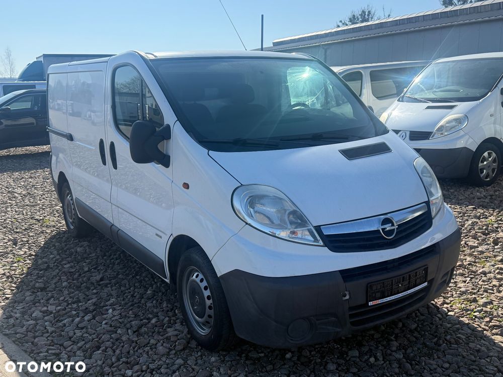 Opel Vivaro 2.0 cdti z Niemiec bezwypadkowy - 2