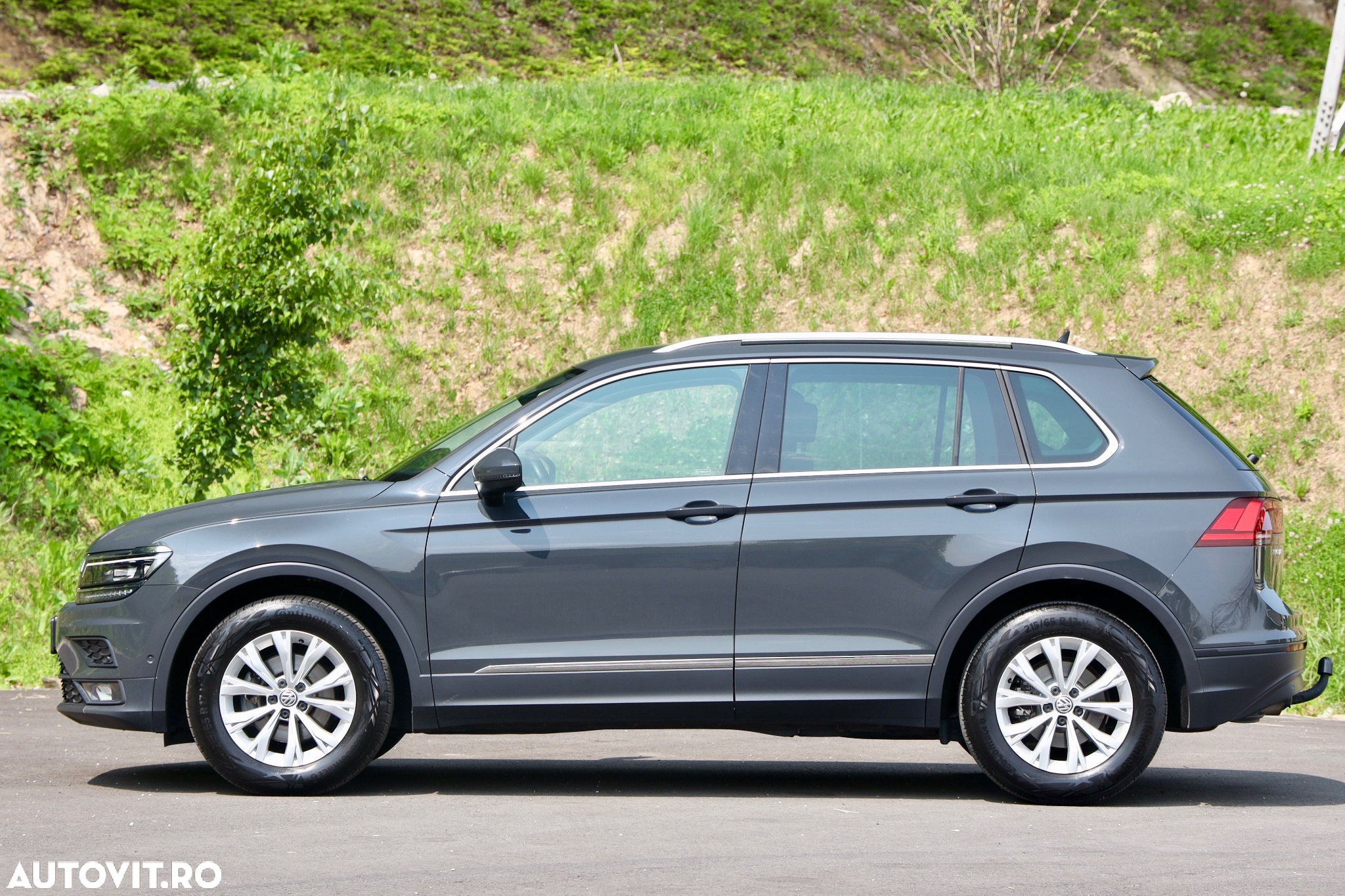 Volkswagen Tiguan 2.0 TDI DPF DSG Comfortline - 40