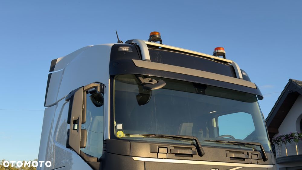 Volvo FH 500 l OPONY 70% l STAN PERFEKCYJNY l 1 TURBINA l SERWIS ASO - 16