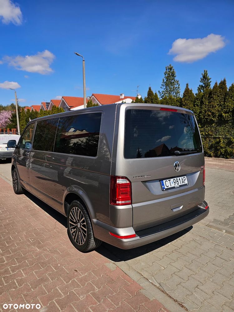 Volkswagen Multivan - 13