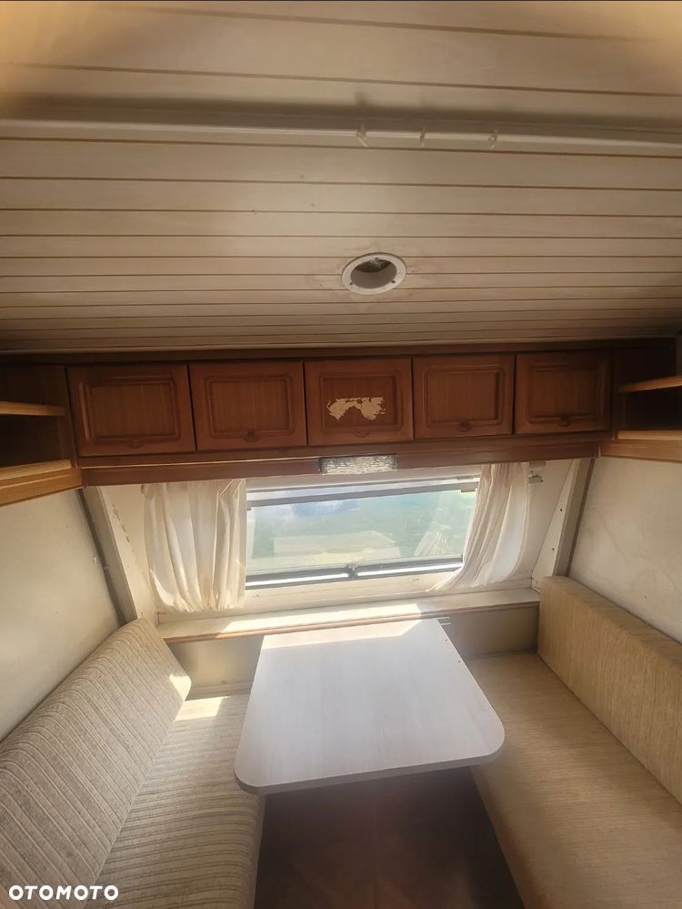 Hobby 370 De Luxe - 8