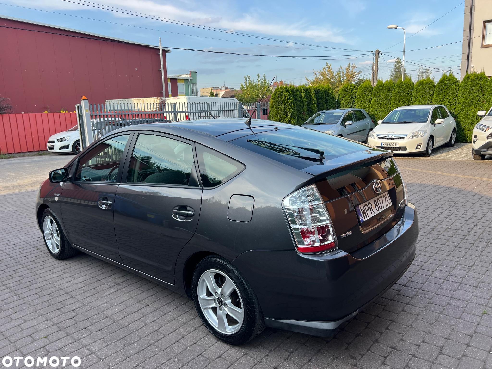 Toyota Prius 1.5 VVT-i Prestige - 4