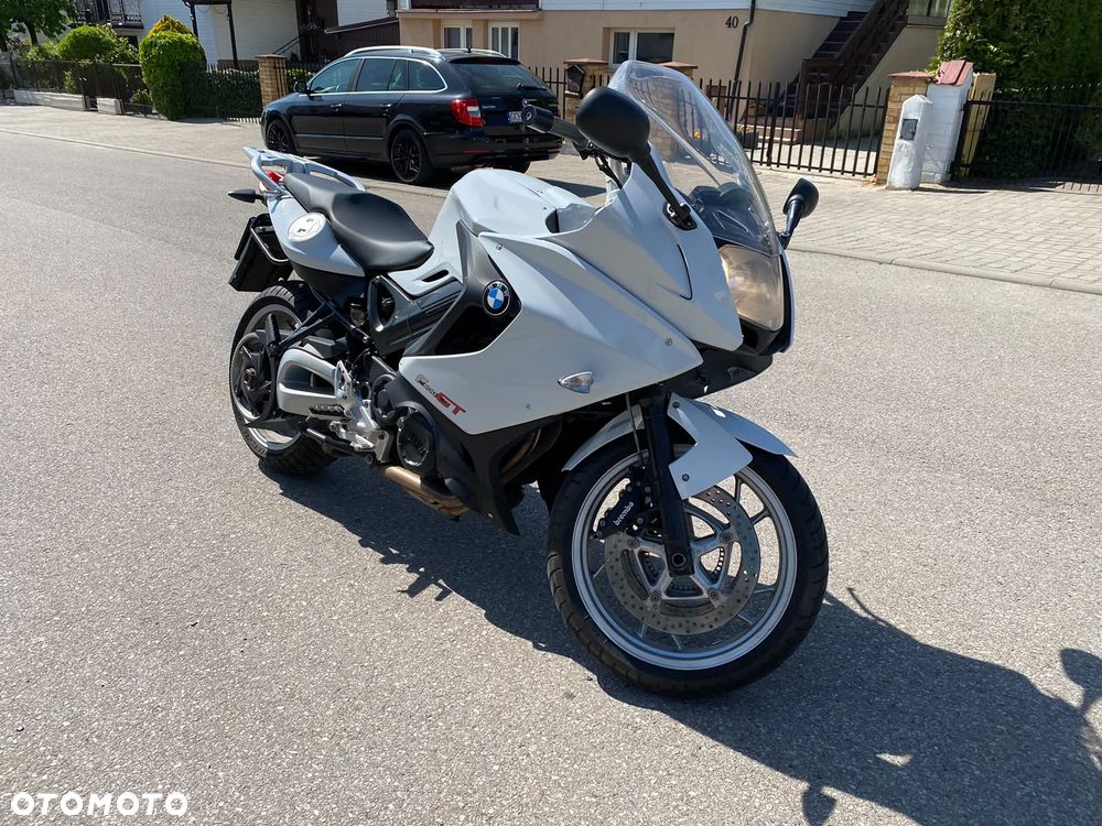 BMW F - 2