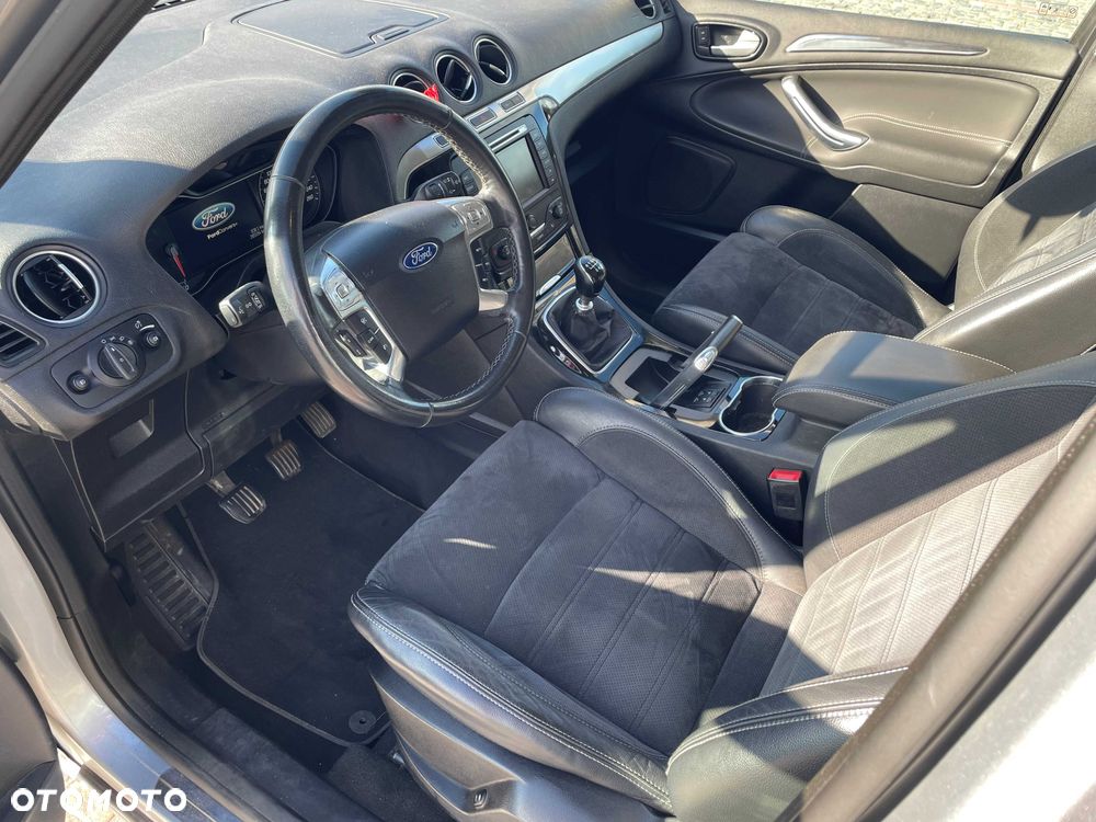 Ford S-Max - 5
