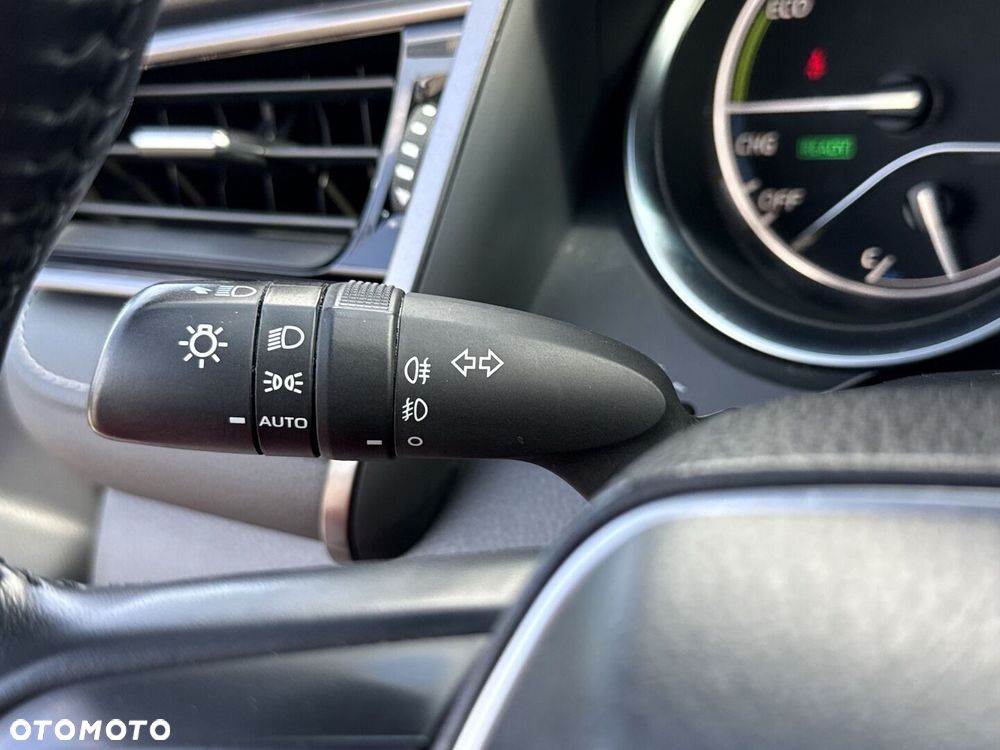 Toyota Camry 2.5 Hybrid Prestige CVT - 14