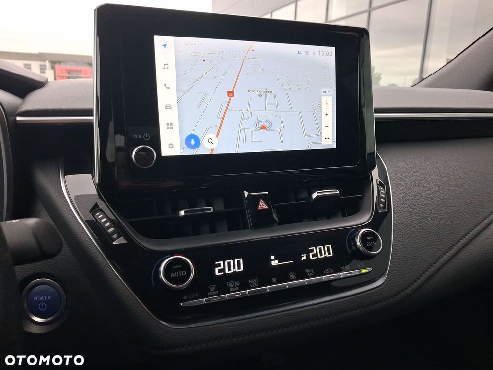 Toyota Corolla - 23