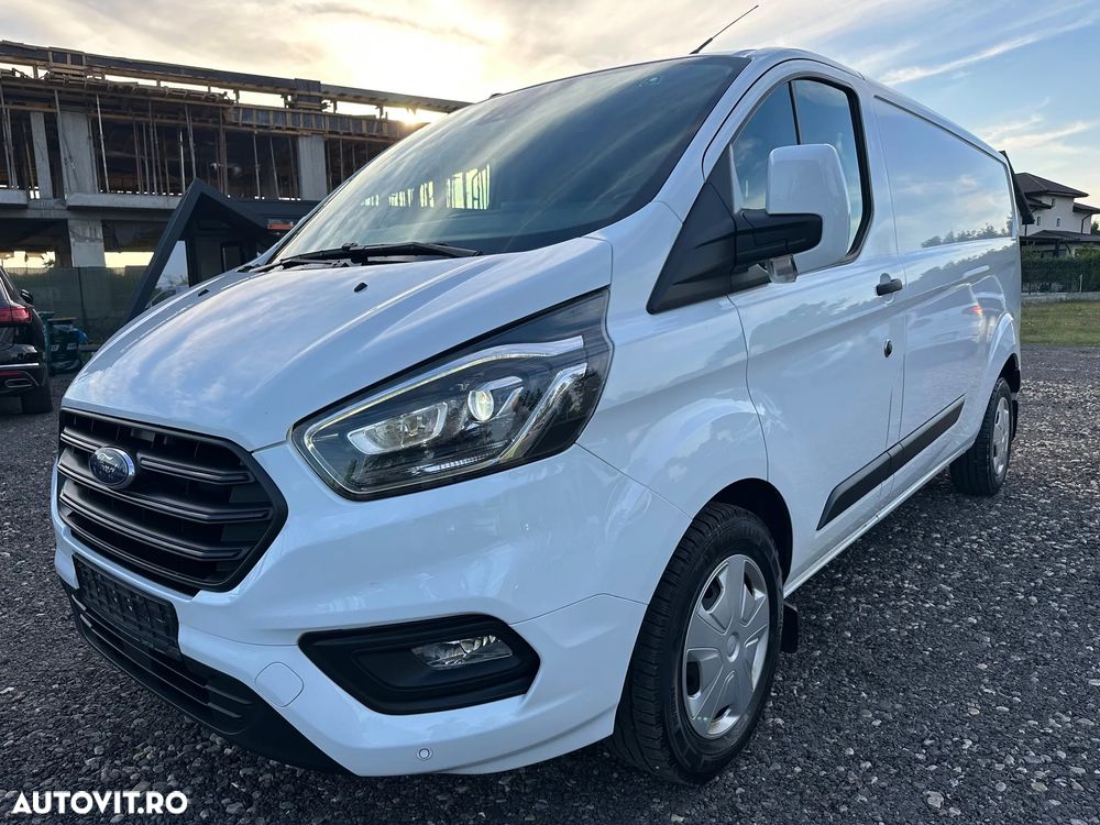 Ford Transit Custom  Kombi 320 2.0 EcoBlue 170 CP L2H1 Trend Aut.