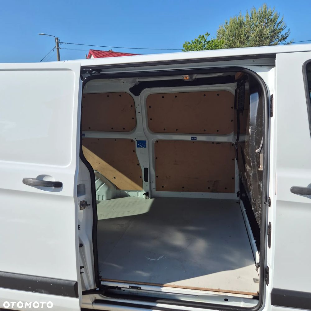 Ford Transit Custom - 14
